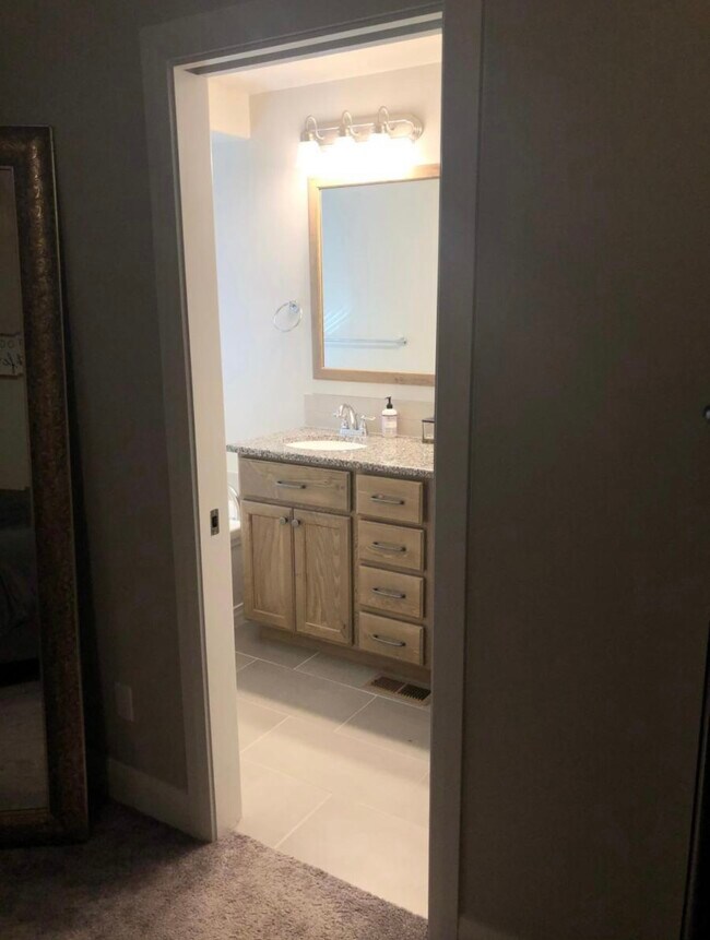 Building Photo - 1780 N Snowfield Pl