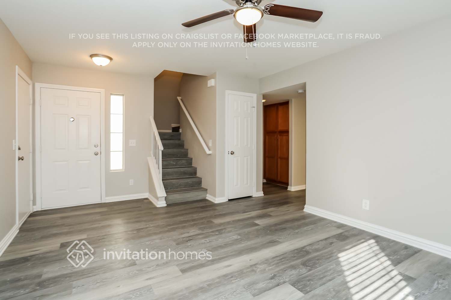 Building Photo - 9432 Deer Lodge Ln