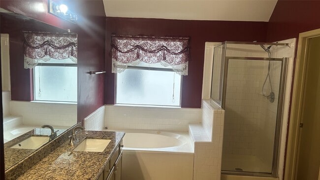 Building Photo - 1222 Bluestone Dr