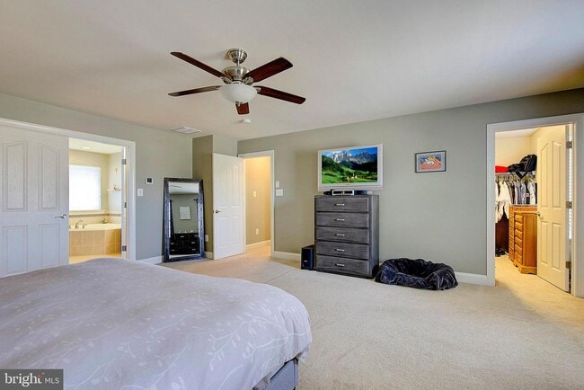 Building Photo - 3104 Lawrin Ct