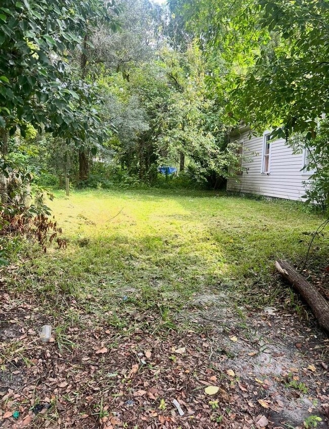 Building Photo - 1966 W 26th St