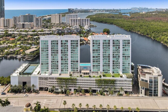 Building Photo - 400 Sunny Isles Blvd