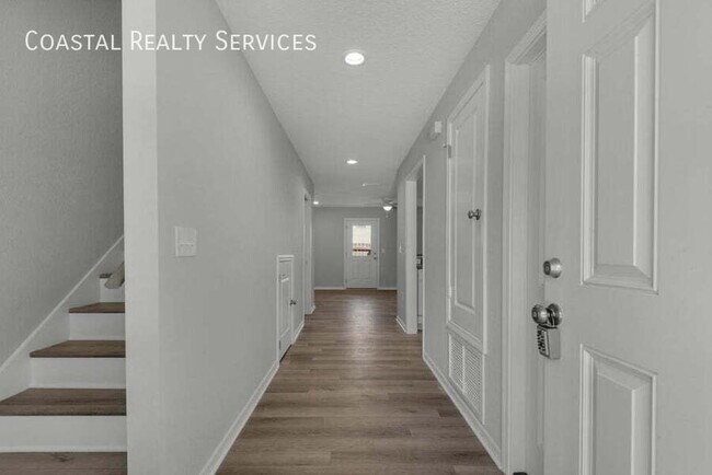 Building Photo - 2259 Whitman Ln