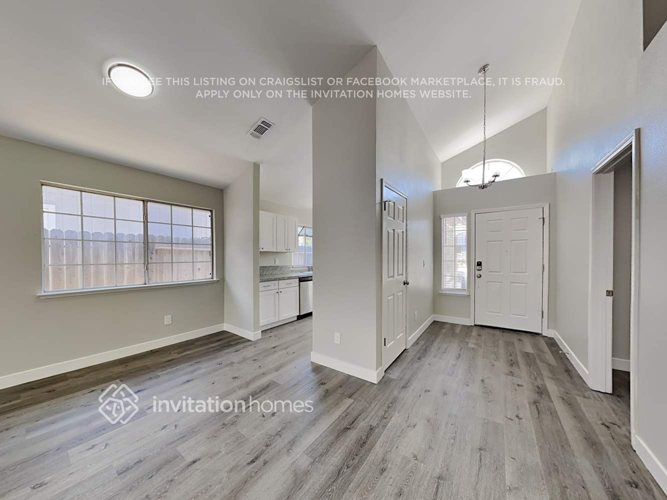 Building Photo - 8250 Lonely Hill Way