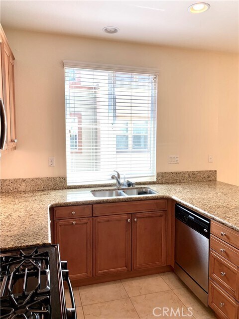 Building Photo - 142 Principia Ct