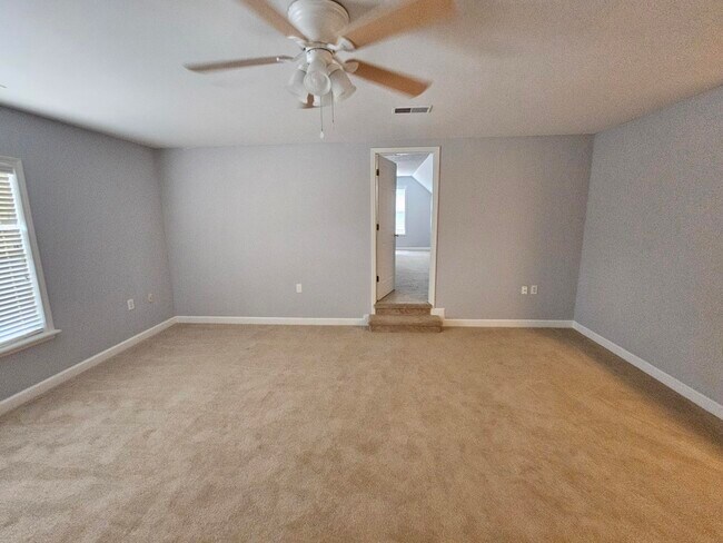 Building Photo - 219 Plantation Pointe Dr
