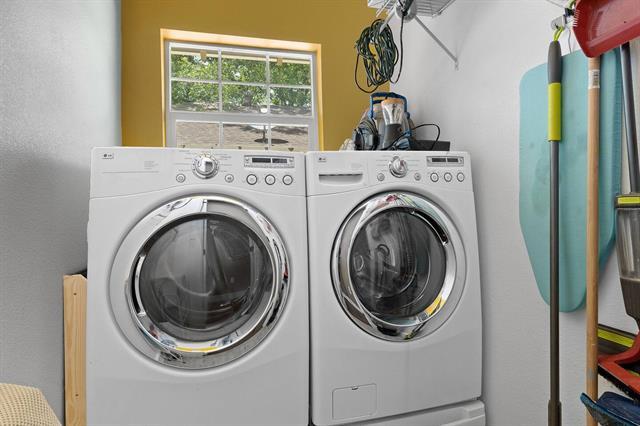 Building Photo - 407 S Marlborough Ave