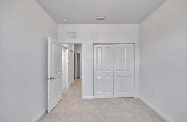 Building Photo - 29190 SW 163rd Ct