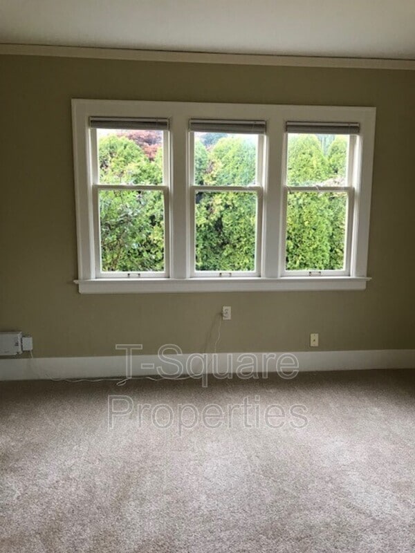 Building Photo - 9056 Avondale Rd NE