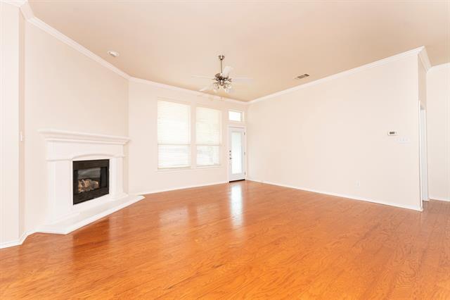 Building Photo - 1417 Lowes Farm Pkwy