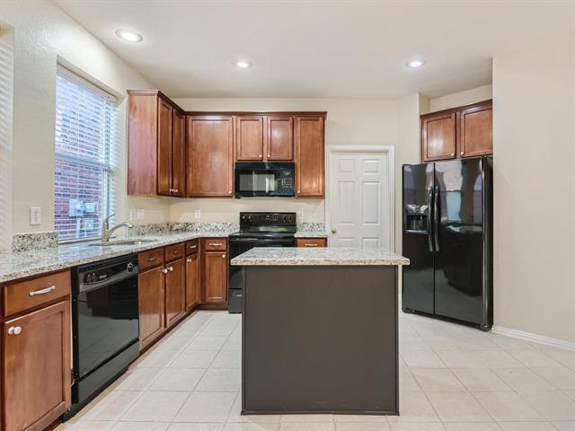 Building Photo - 5301 Lily Dr