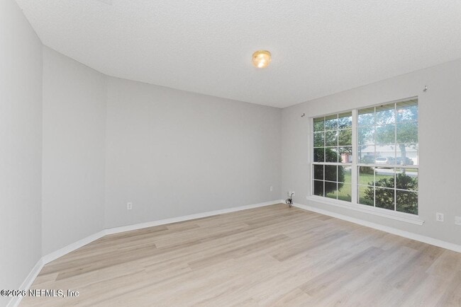 Building Photo - 5434 Bristol Bay Ln N