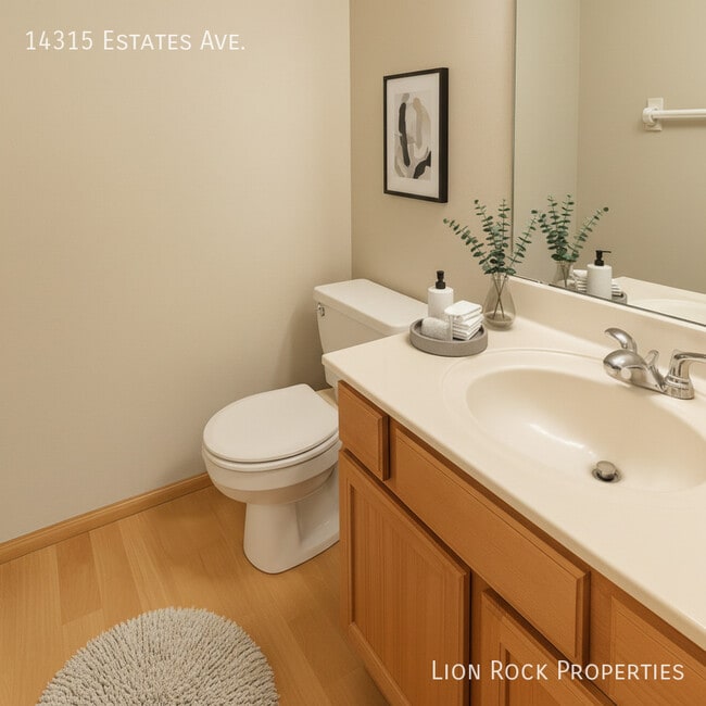 Building Photo - 14315 Estates Ave