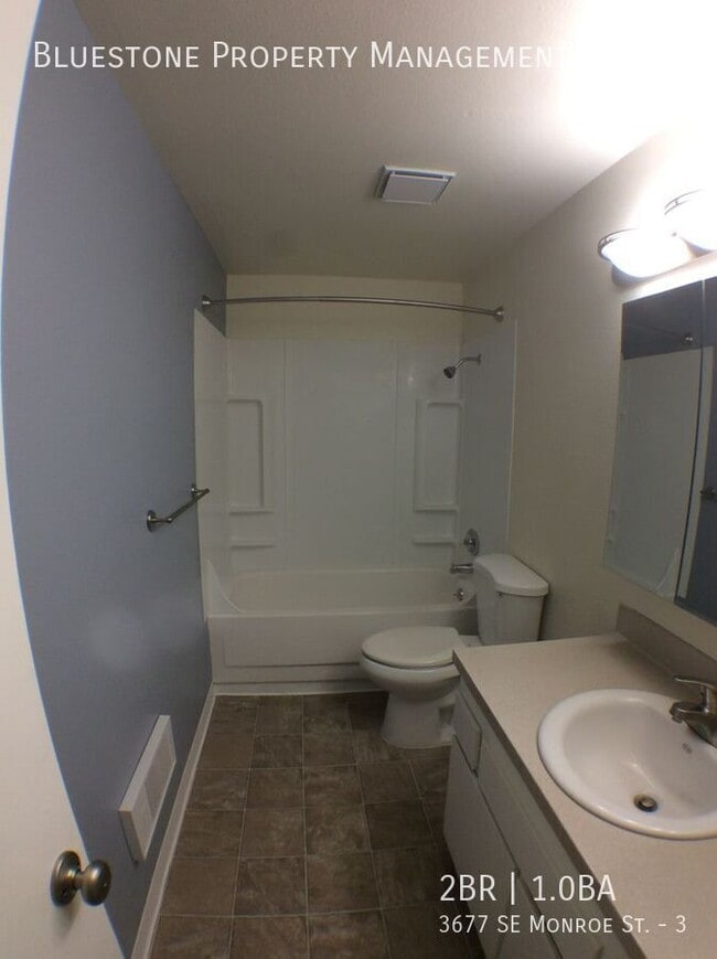 Building Photo - 3677 SE Monroe St