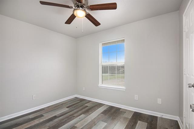 Building Photo - 4940 Flamingo Rd