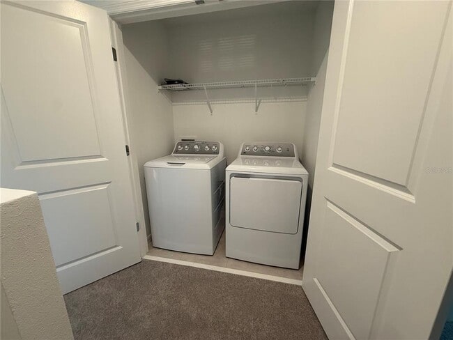 Building Photo - 2980 Skyline Lp