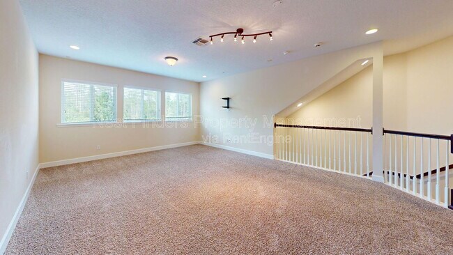 Building Photo - 463 Oxford Estates Way