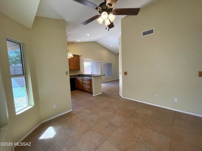 Building Photo - 3741 W Spinnaker Ln