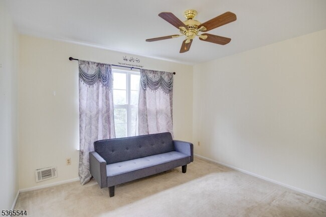 Building Photo - 1203 Magnolia Ct