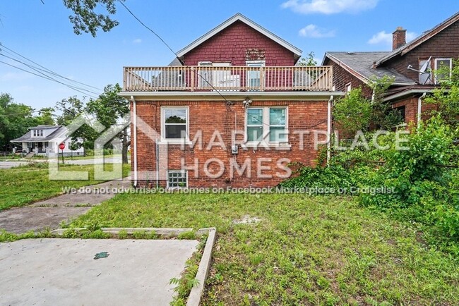 Building Photo - 15710 Northlawn St