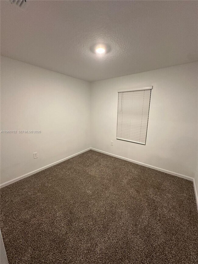 Building Photo - 235 Sage Br St