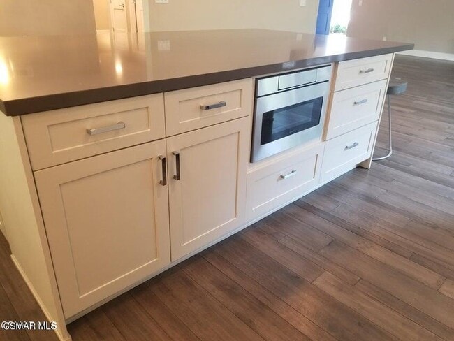 Building Photo - 3287 W Sierra Dr