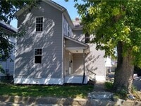 Building Photo - 148 S Hedges St