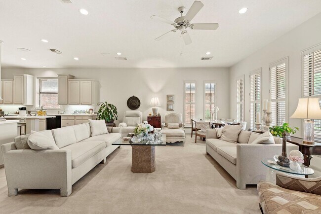 Building Photo - 4513 Country Club View