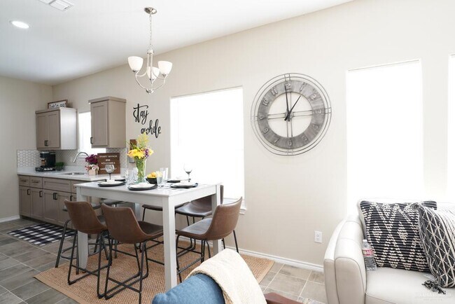 Building Photo - 26 N 59th St