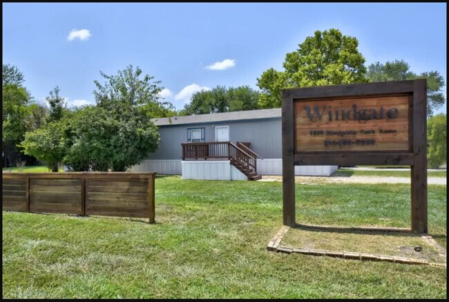 Building Photo - Windgate