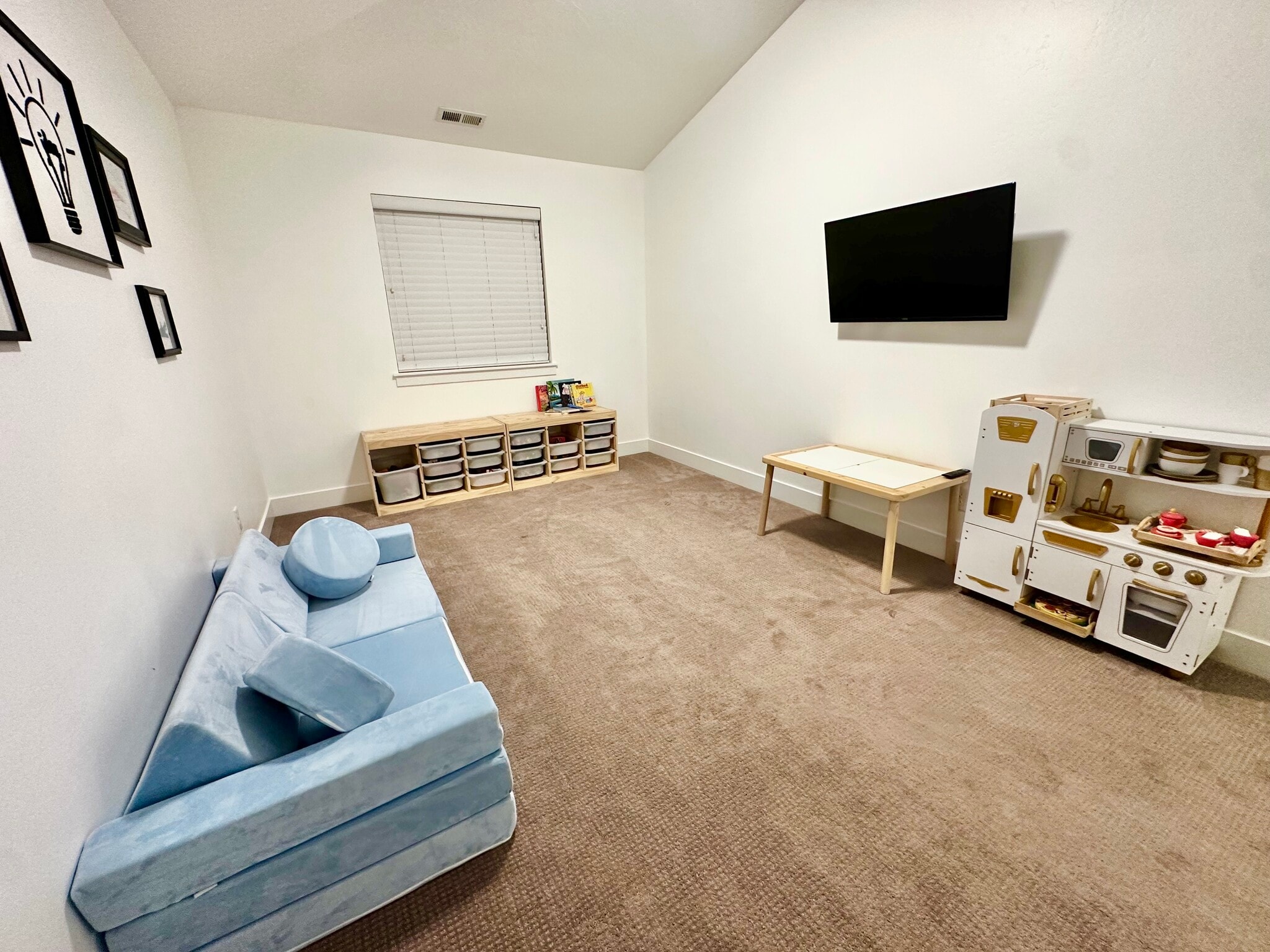 Loft/Playroom (Second Floor) - 7868 N Broken Arrow Ln