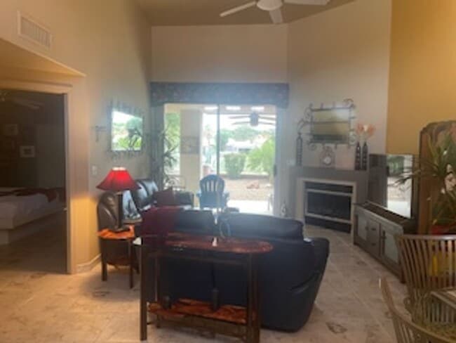 Building Photo - Tucson National Fully Furnished Home on the Golf Course