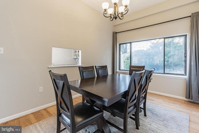 Building Photo - 130 Roberts Ln