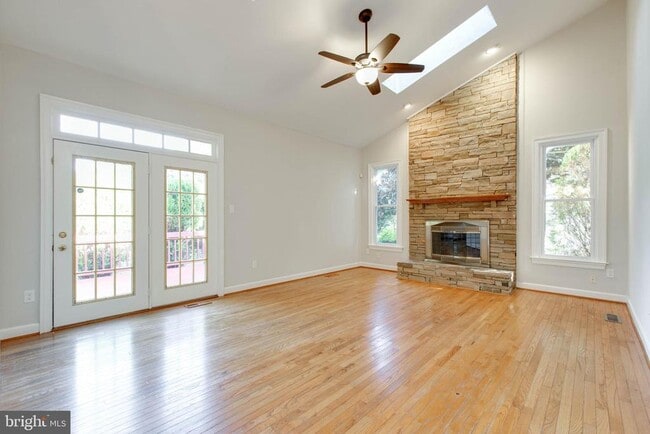 Building Photo - 1316 Pleasant Meadow Rd