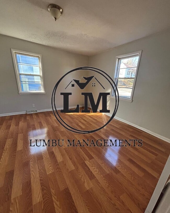 Building Photo - 1131 Stokes St