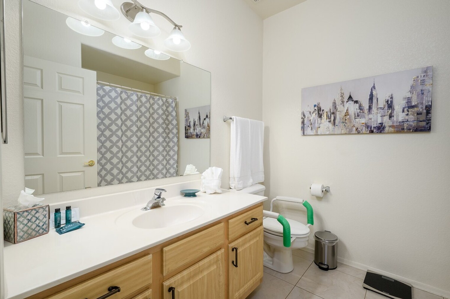 Building Photo - 9455 E Raintree Dr