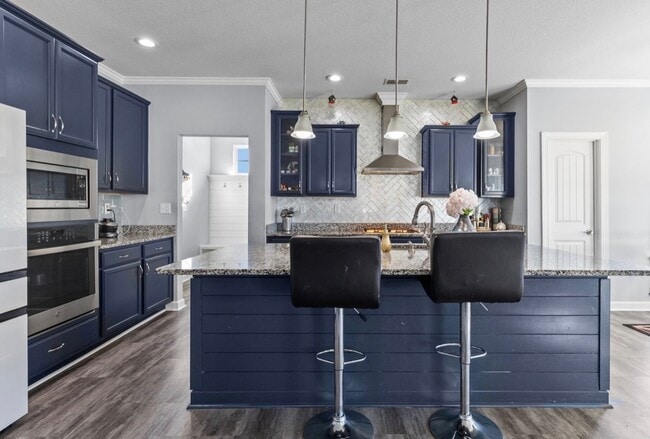 Building Photo - 312 Maycox Ln