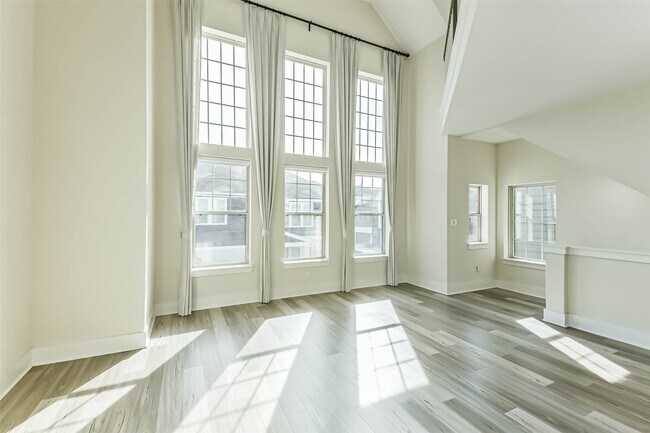 Building Photo - 12542 Malachite Wy