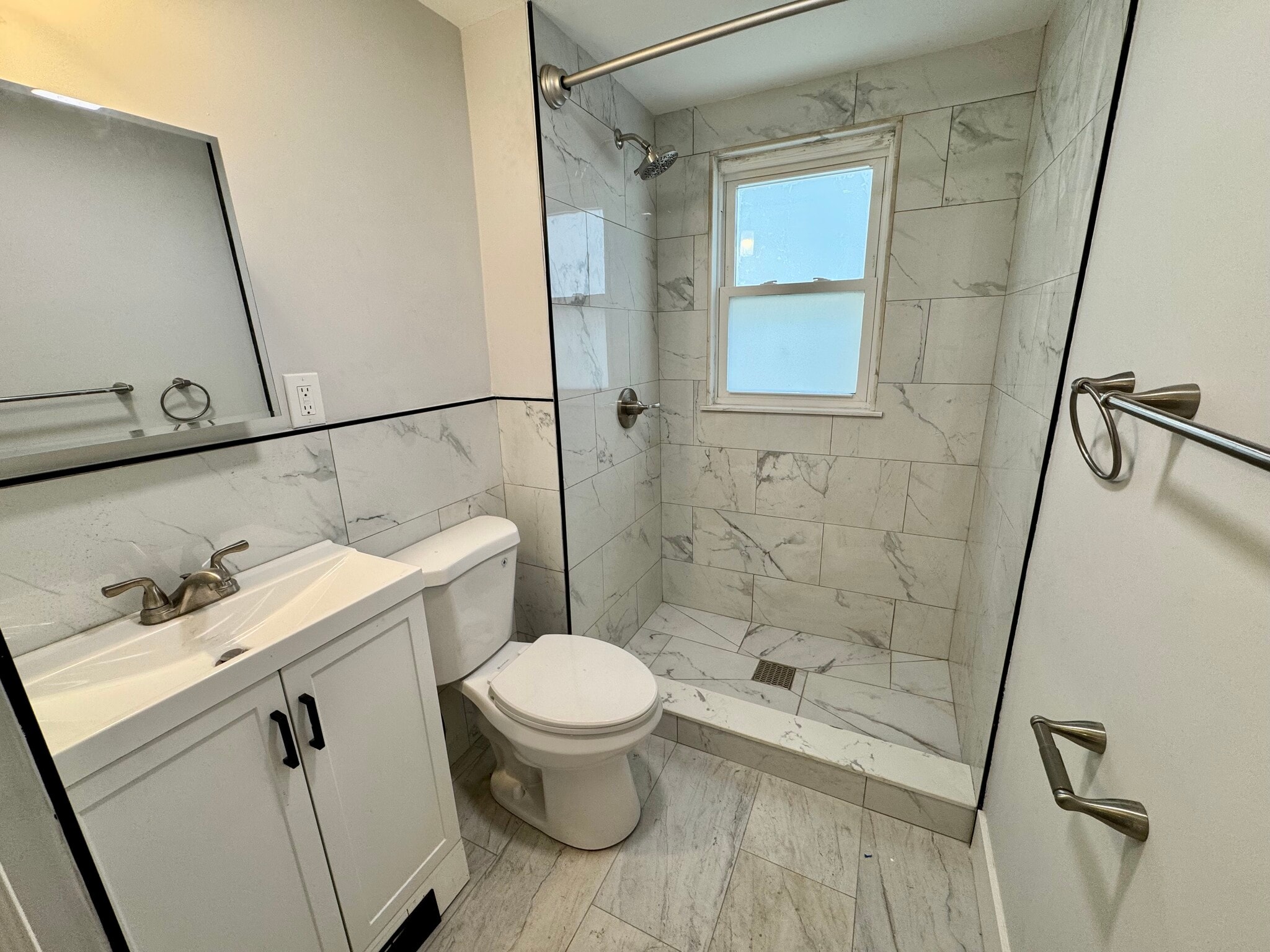 Building Photo - 101 Nottinghill Rd