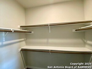 Building Photo - 612 Grayson Ln