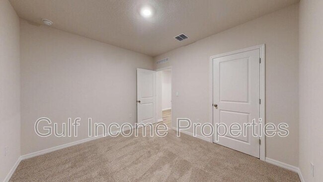 Building Photo - 18309 Canopy Pl