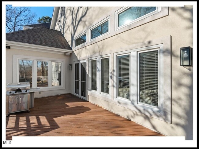 Building Photo - 1202 Rocky Point Ln