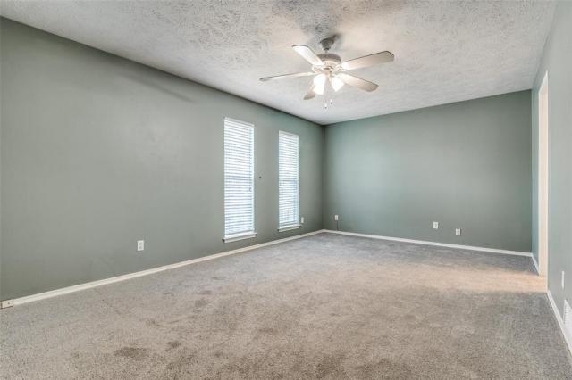 Building Photo - 3 bedroom in Dallas TX 75218