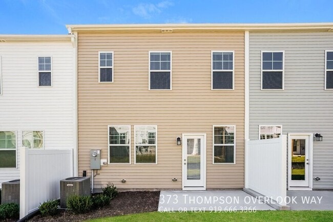 Building Photo - 373 Thompson overlook Way