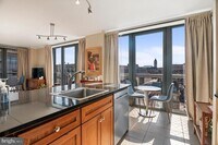 Building Photo - 631 D St NW