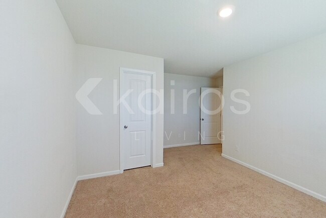 Building Photo - 1446 Native Gdn Rd