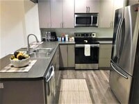 Building Photo - 615 McHugh Rd