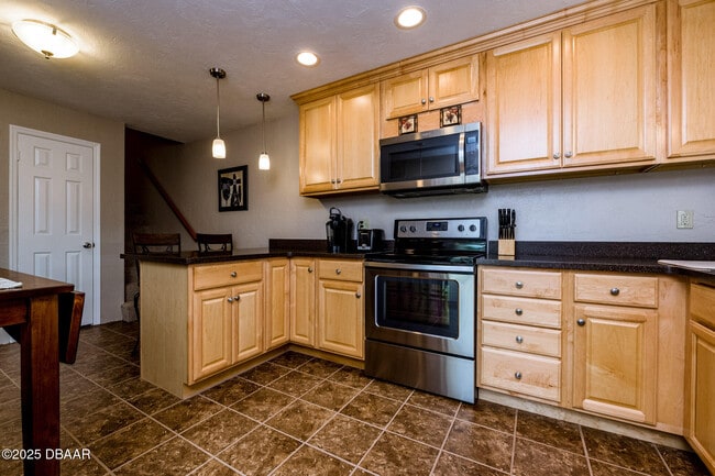Building Photo - 168 Sweetgum Ln