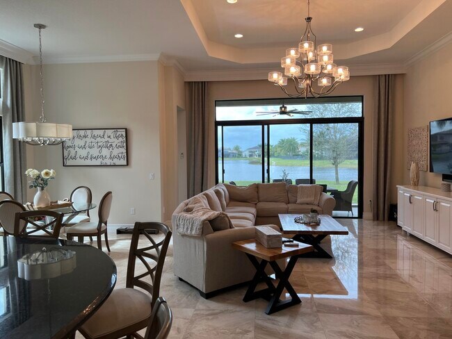 Building Photo - 16831 Pavilion Way