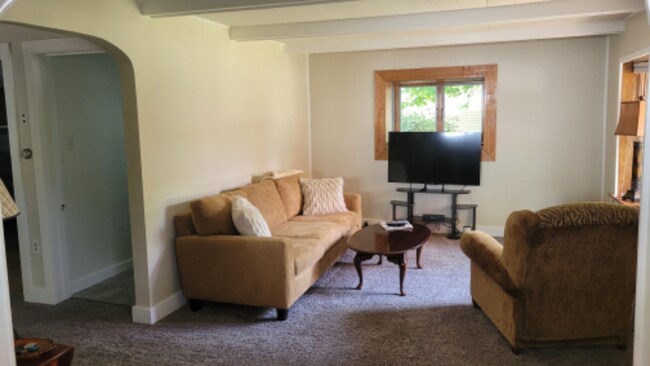 Building Photo - 812 Randolph St